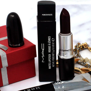 MAC Matte Lipstic - Powerhouse
